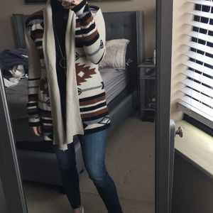 BB Dakota patterned cardigan sweater size small